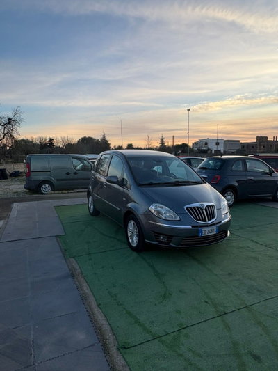 Lancia Musa 1.4 Platino Ecochic GPL (2)