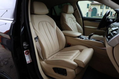 BMW X6 xDrive30d 258CV (12)