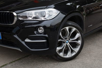 BMW X6 xDrive30d 258CV (16)