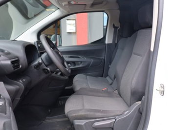 Citroen Berlingo BlueHDi 75 M Feel (19)