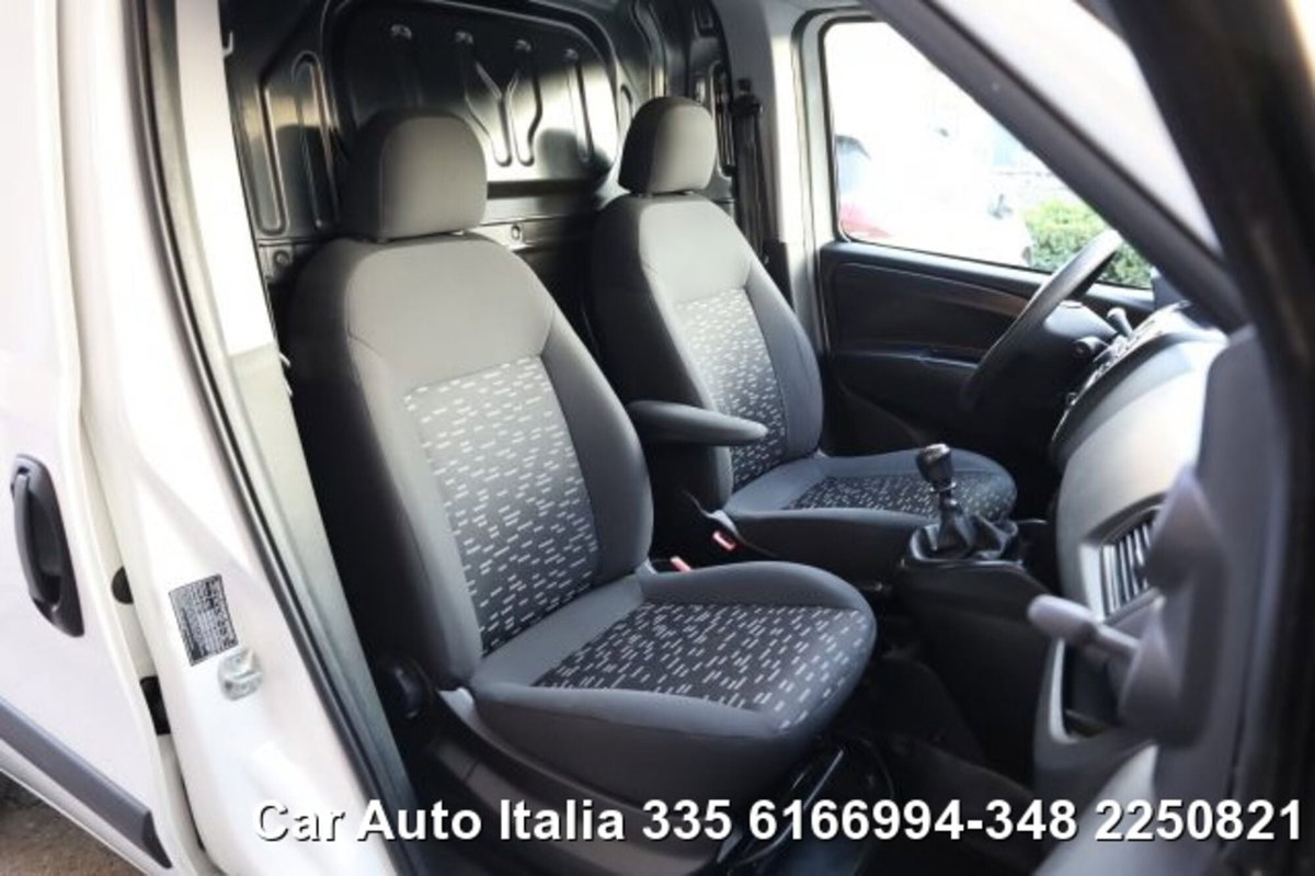 Opel Combo 1.6 CDTI 105CV PL-TA Van Blitz (1000kg) E6 (11)