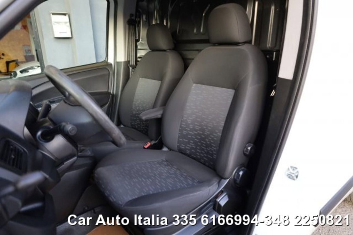 Opel Combo 1.6 CDTI 105CV PL-TA Van Blitz (1000kg) E6 (6)