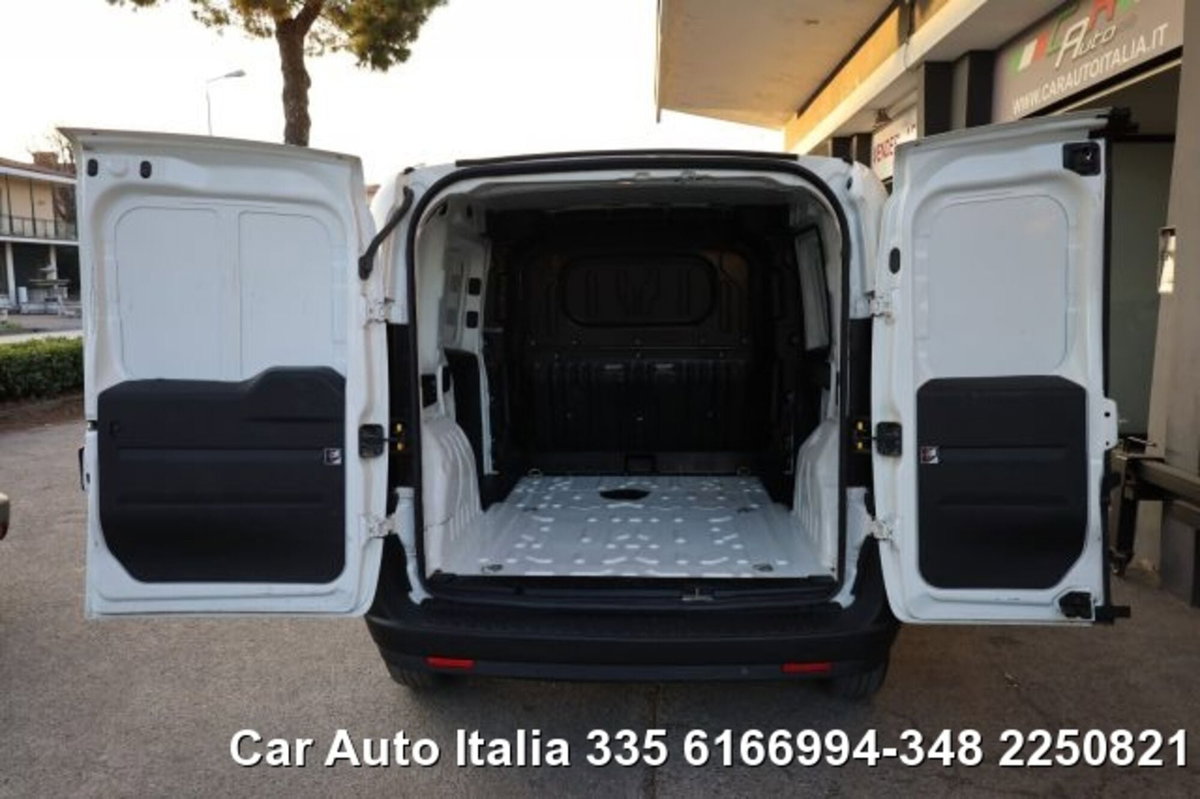 Opel Combo 1.6 CDTI 105CV PL-TA Van Blitz (1000kg) E6 (8)