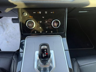 Land Rover Range Rover Evoque 2.0D I4-L.Flw 150 CV AWD Auto S (18)