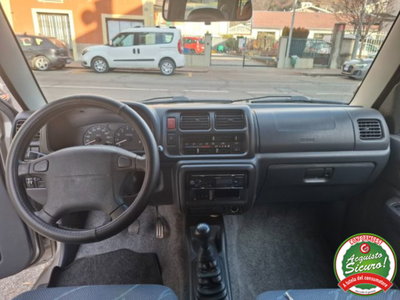 Suzuki Jimny 1.3i 16V cat 4WD JLX (12)