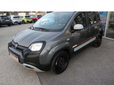 Fiat Panda Cross 1.0 firefly hybrid Cross s&s 70cv 5p.ti usata