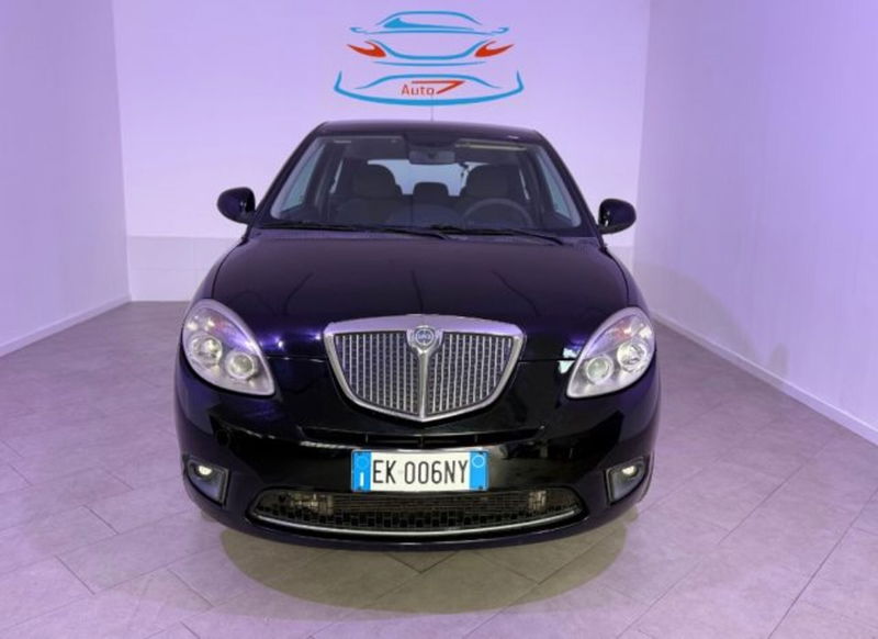 Lancia Ypsilon 1.2 69 CV Platinum