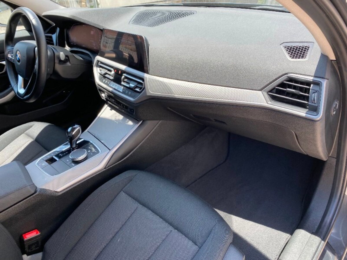 BMW Serie 3 Touring 320e  Business Advantage (10)