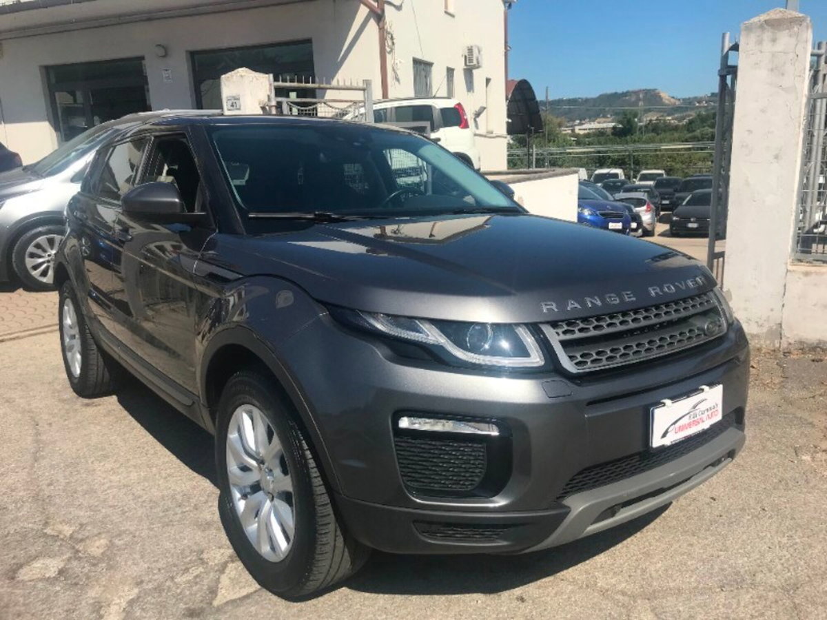 Land Rover Range Rover Evoque 2.0 TD4 150 CV 5p. SE (3)