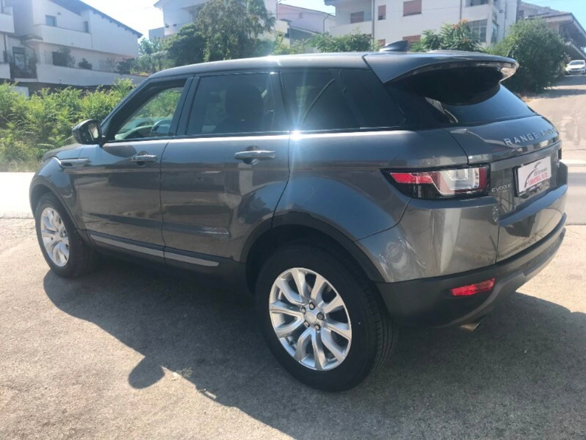 Land Rover Range Rover Evoque 2.0 TD4 150 CV 5p. SE (6)