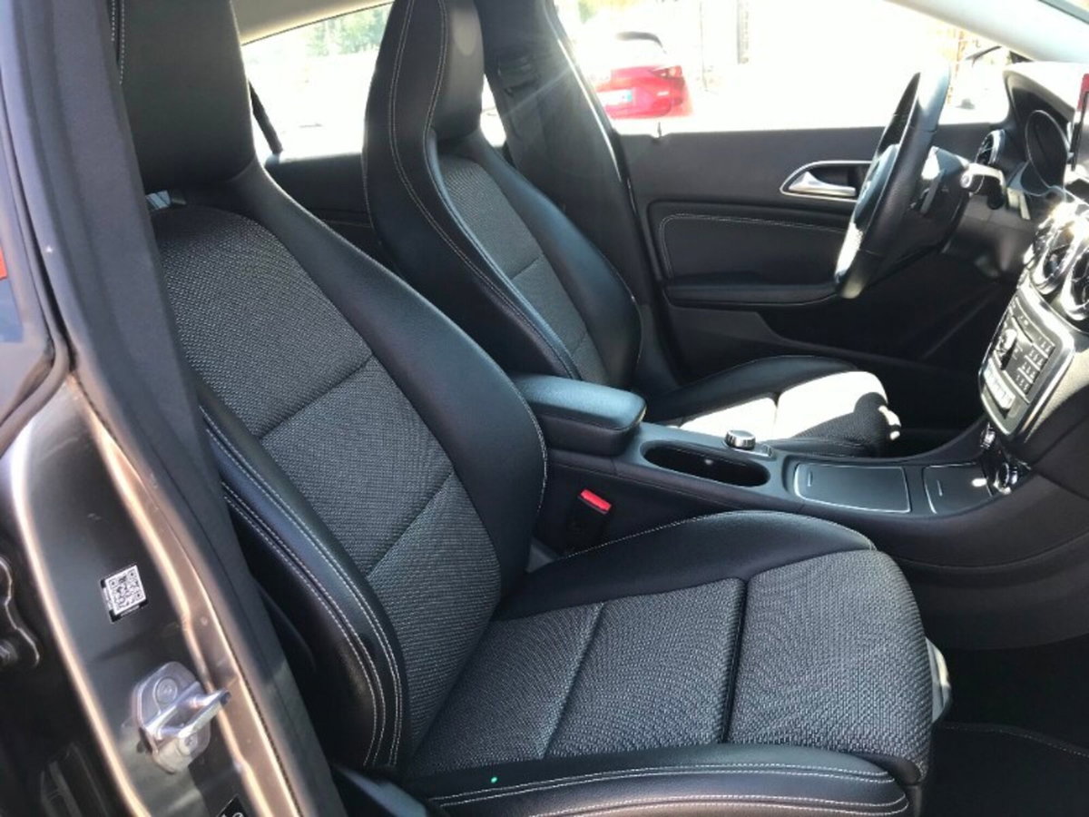 Mercedes-Benz CLA Shooting Brake 200 d Automatic Business (10)