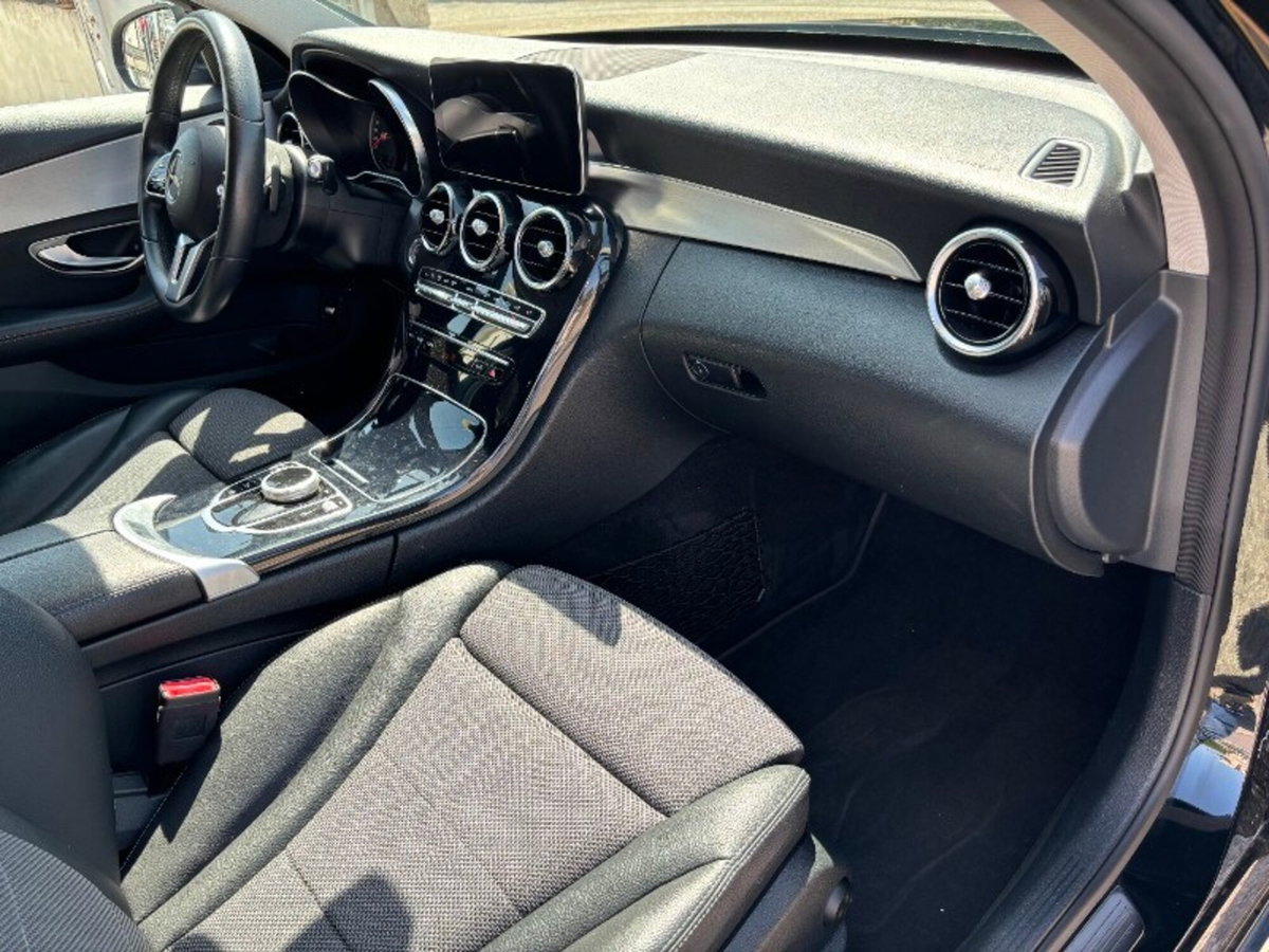 Mercedes-Benz Classe C Station Wagon 220 d Auto Sport Plus (10)