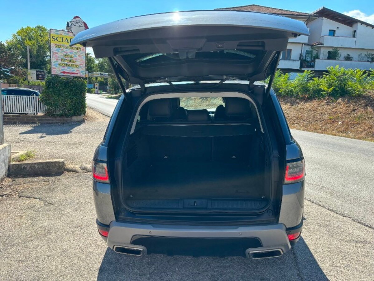 Land Rover Range Rover Sport 3.0 SDV6 SE (7)