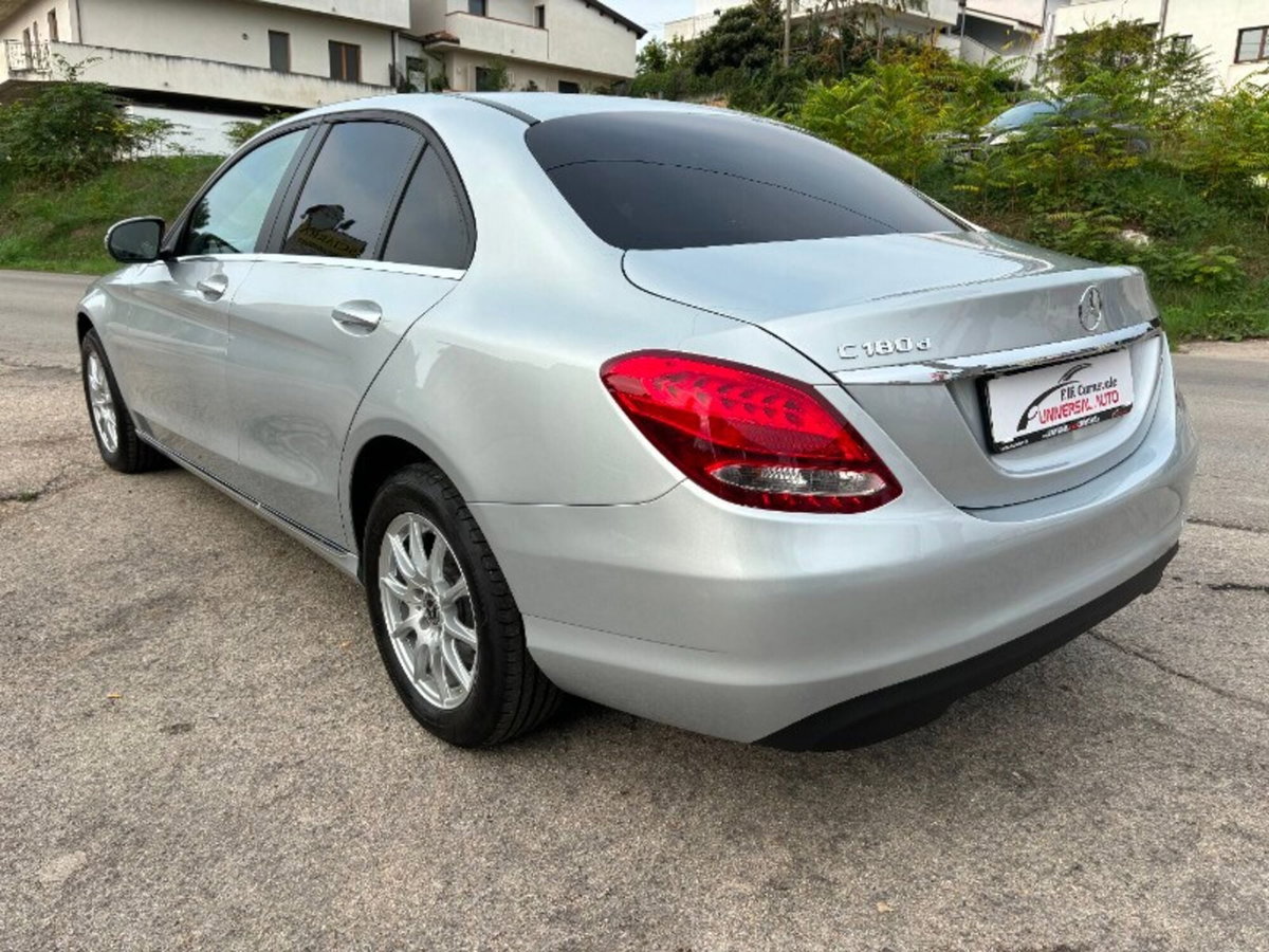 Mercedes-Benz Classe C 180 d Auto Business (4)