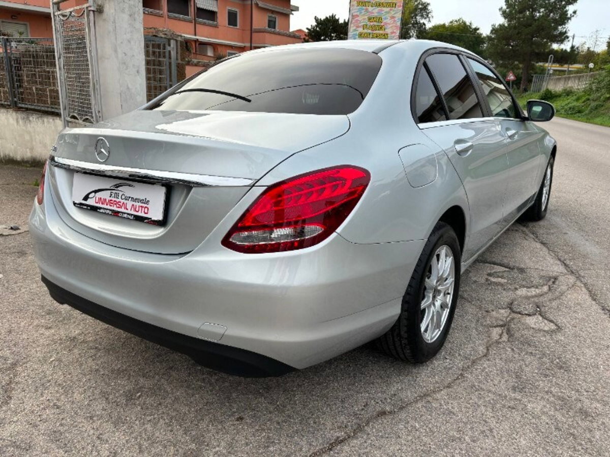 Mercedes-Benz Classe C 180 d Auto Business (6)