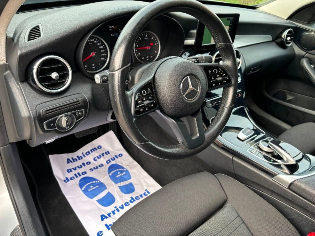 Mercedes-Benz Classe C 180 d Auto Business (8)