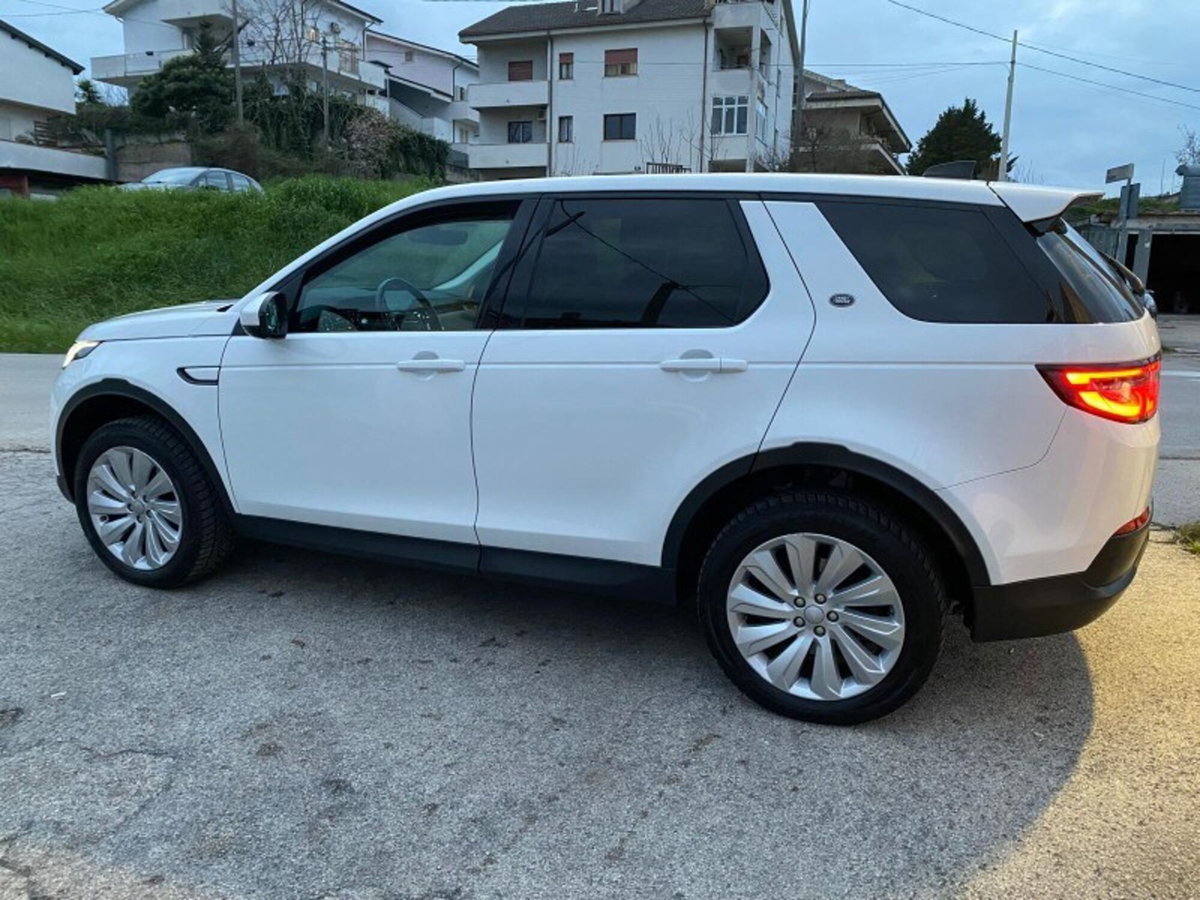 Land Rover Discovery Sport 2.0 TD4 180 CV AWD Auto SE (3)