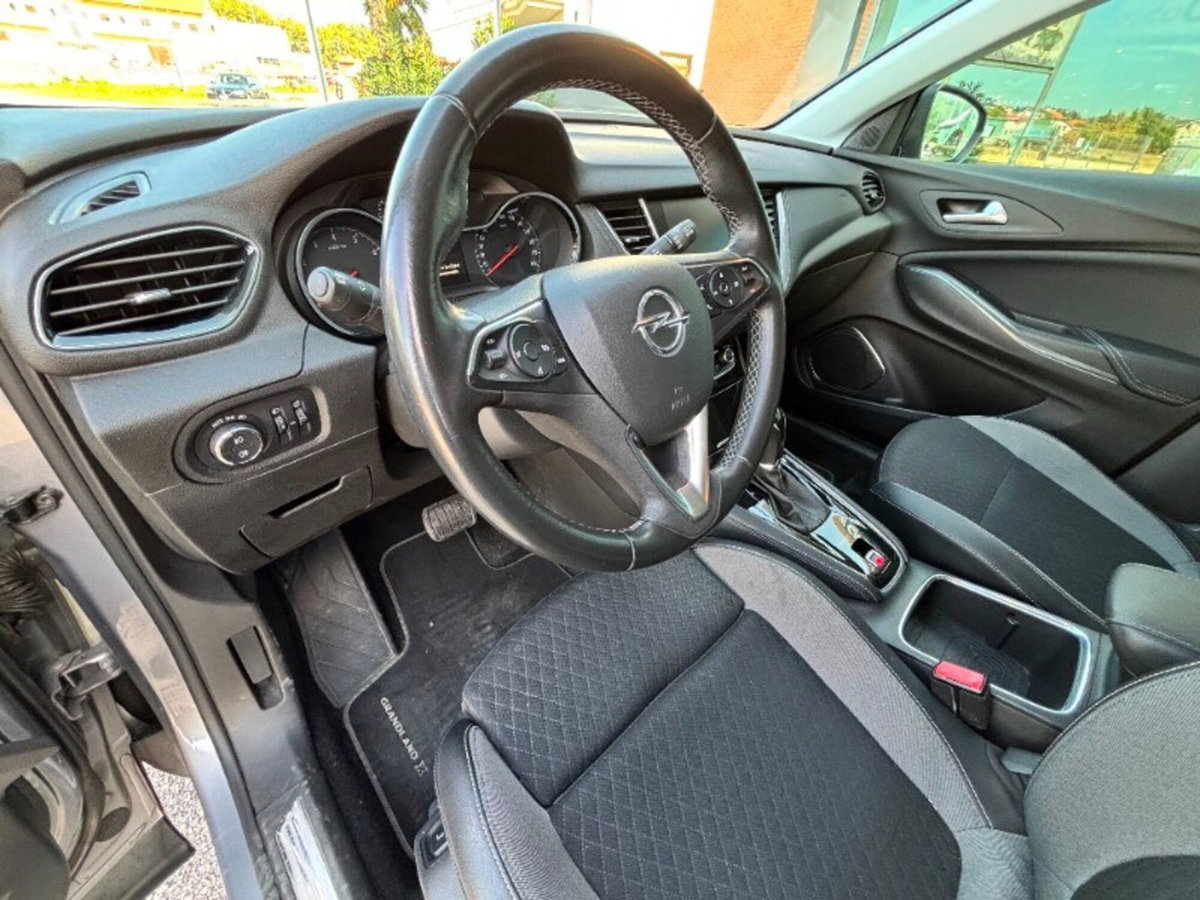Opel Grandland X 1.5 diesel Ecotec Start&Stop aut. Innovation (10)