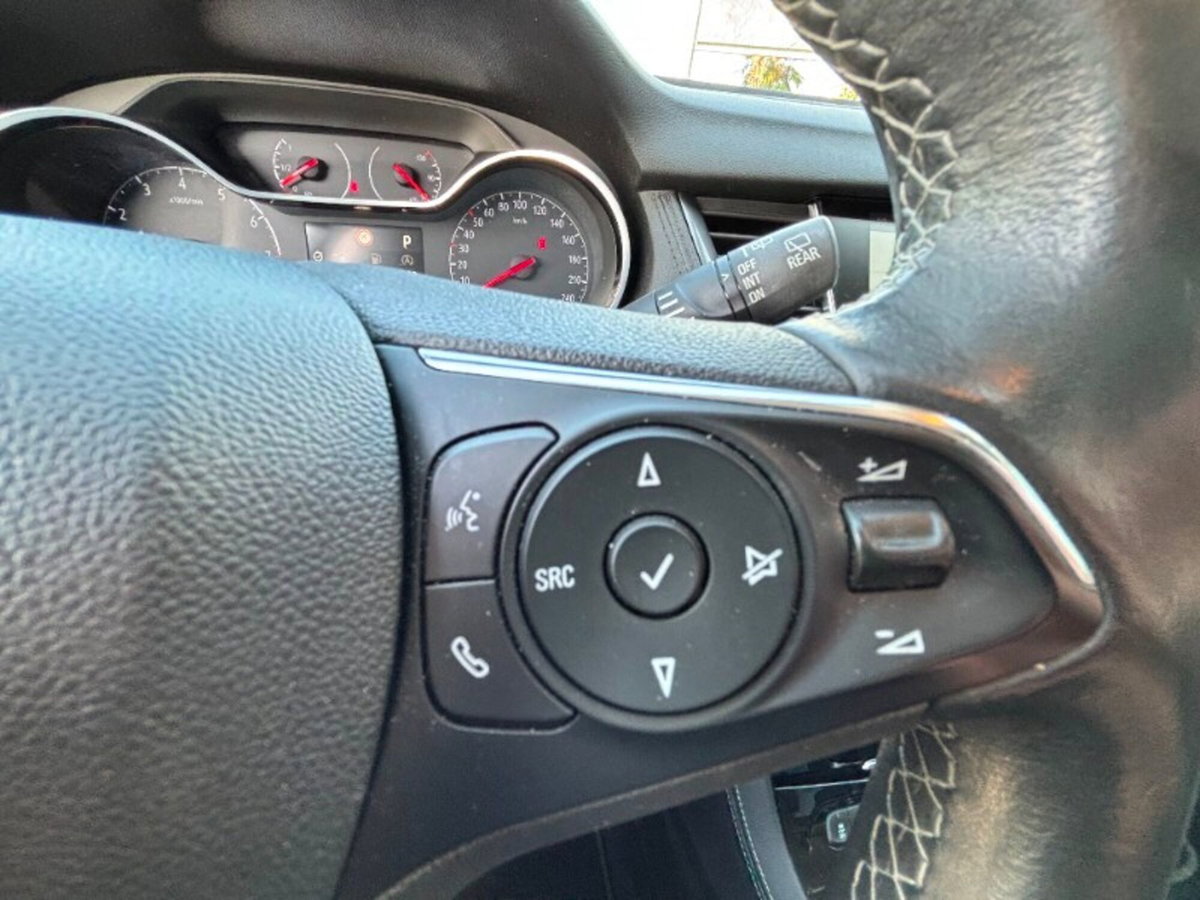 Opel Grandland X 1.5 diesel Ecotec Start&Stop aut. Innovation (18)