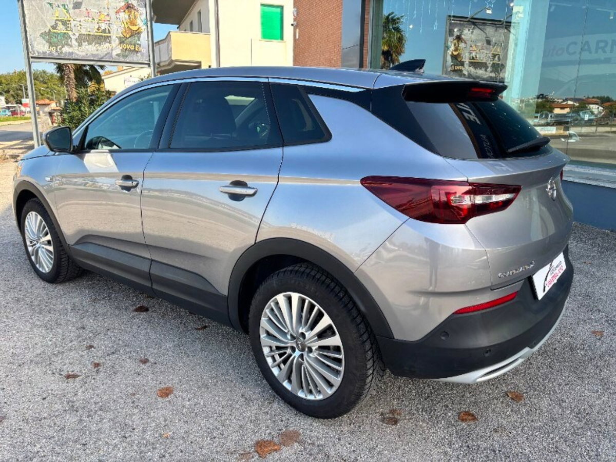 Opel Grandland X 1.5 diesel Ecotec Start&Stop aut. Innovation (5)