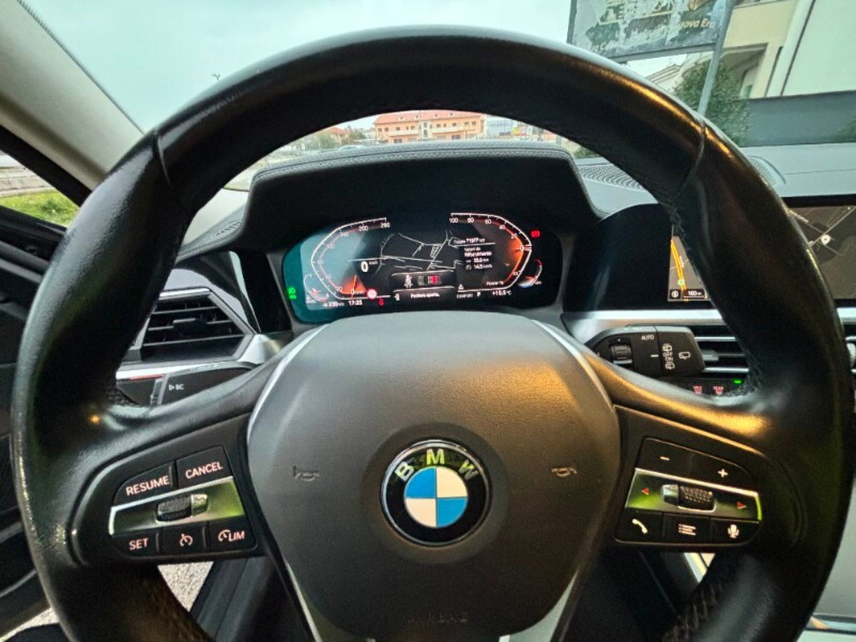 BMW Serie 3 Touring 320d 48V (13)
