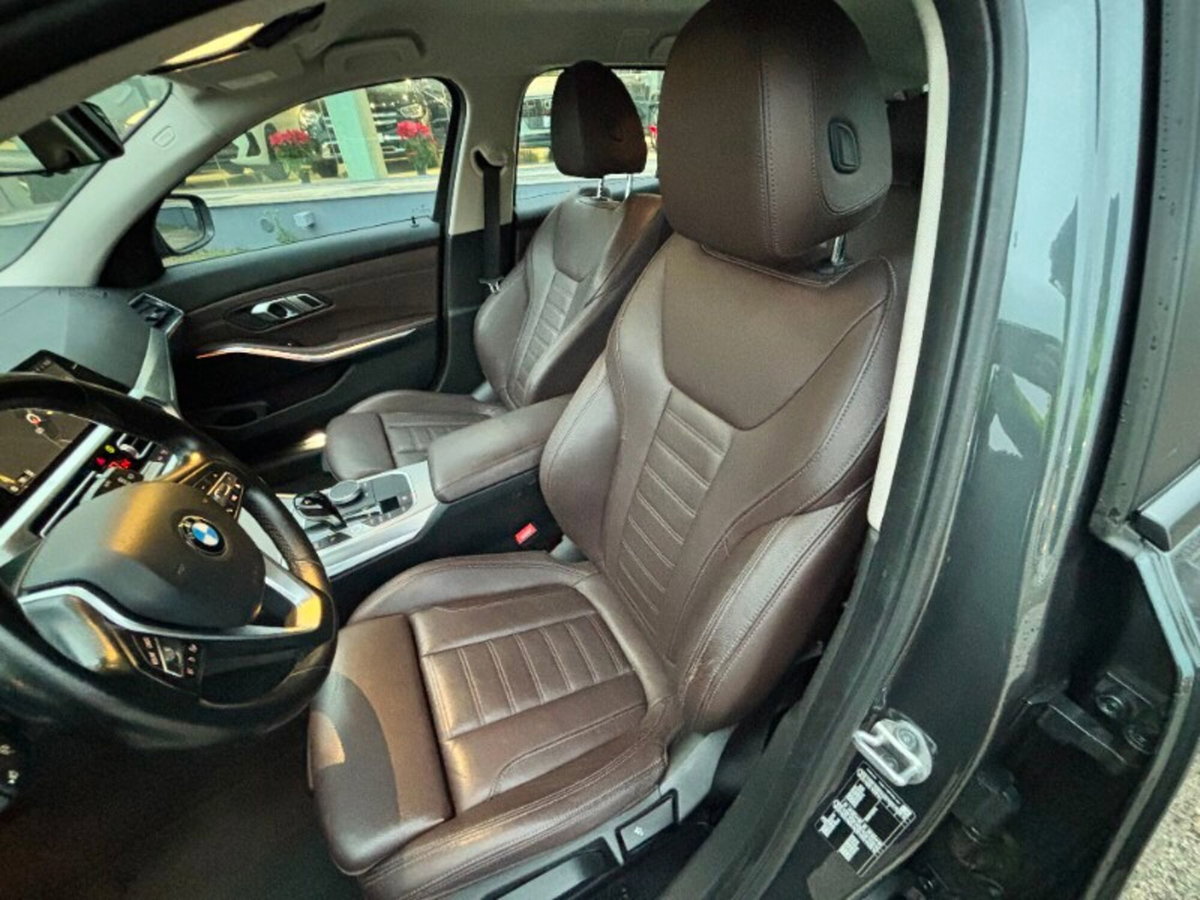 BMW Serie 3 Touring 320d 48V (20)