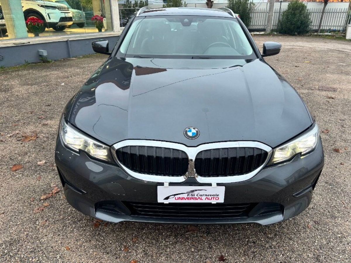 BMW Serie 3 Touring 320d 48V (3)