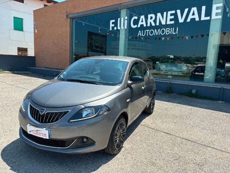 Lancia Ypsilon 1.0 FireFly 5 porte S&S Hybrid Ecochic Gold