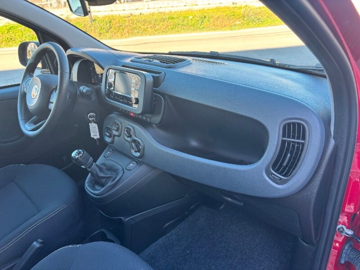 Fiat Panda 1.0 firefly hybrid Pop s&s 70cv (11)