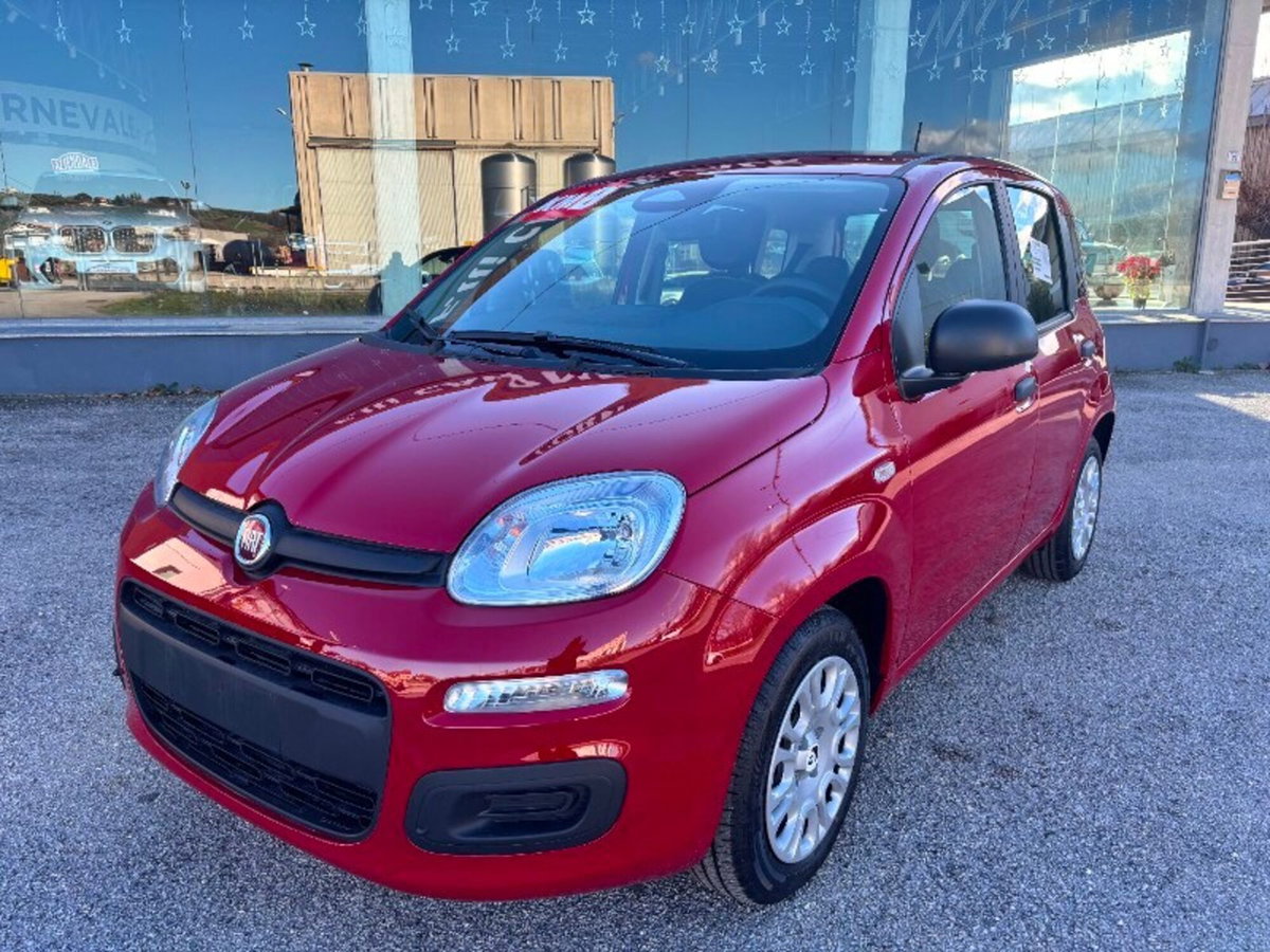 Fiat Panda 1.0 firefly hybrid Pop s&s 70cv (2)