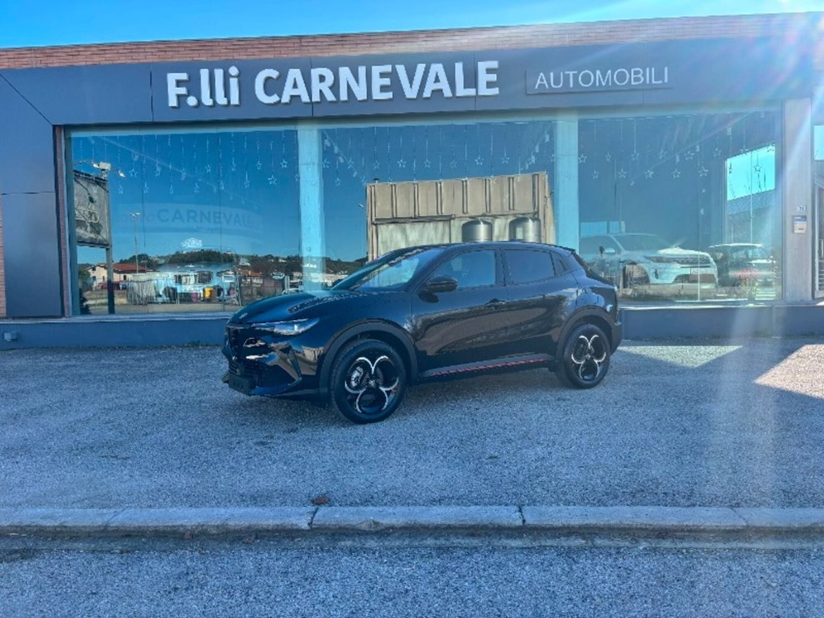 Alfa Romeo Junior 1.2 ibrida Speciale 145cv edct6