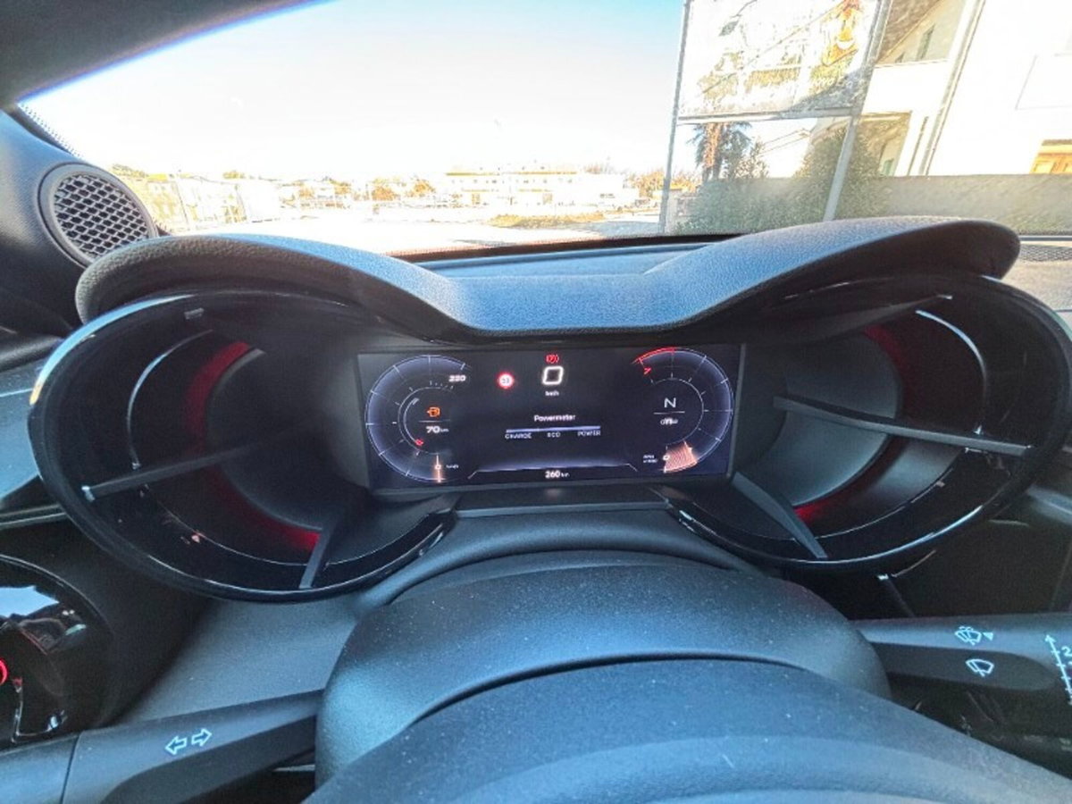 Alfa Romeo Junior 1.2 ibrida Speciale 145cv edct6 (15)