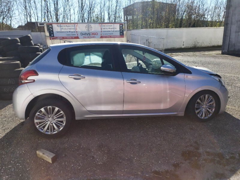 Peugeot 208 82 Stop&Start 5 porte Allure