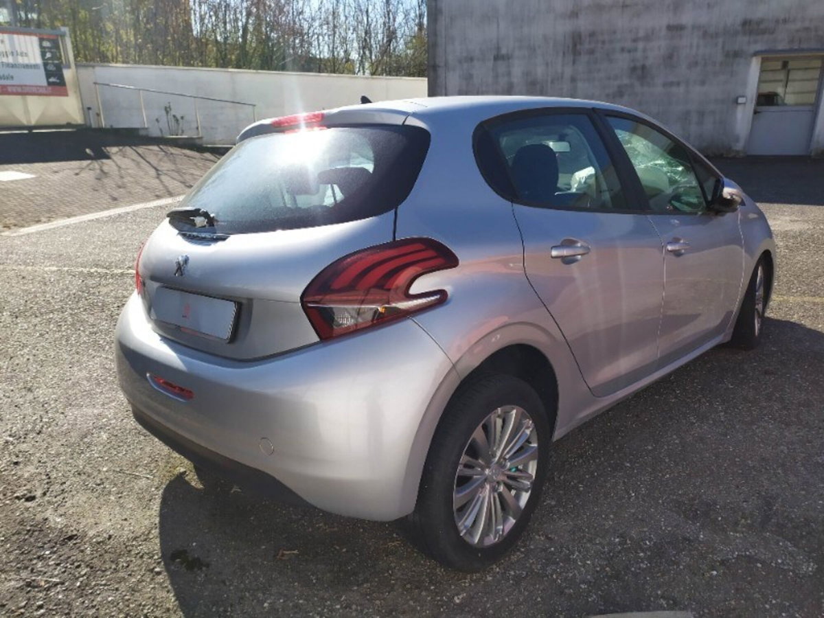 Peugeot 208 82 Stop&Start 5 porte Allure (2)