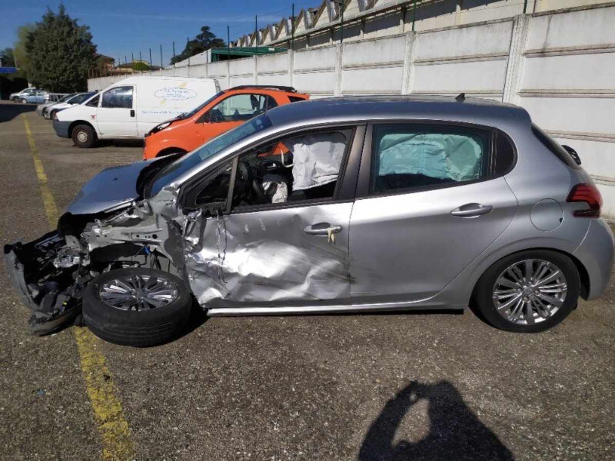 Peugeot 208 82 Stop&Start 5 porte Allure (5)