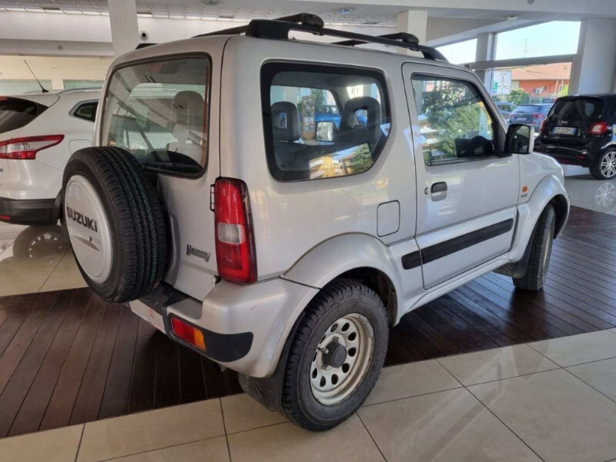 Suzuki Jimny 1.5 DDiS cat 4WD JLX Più (4)
