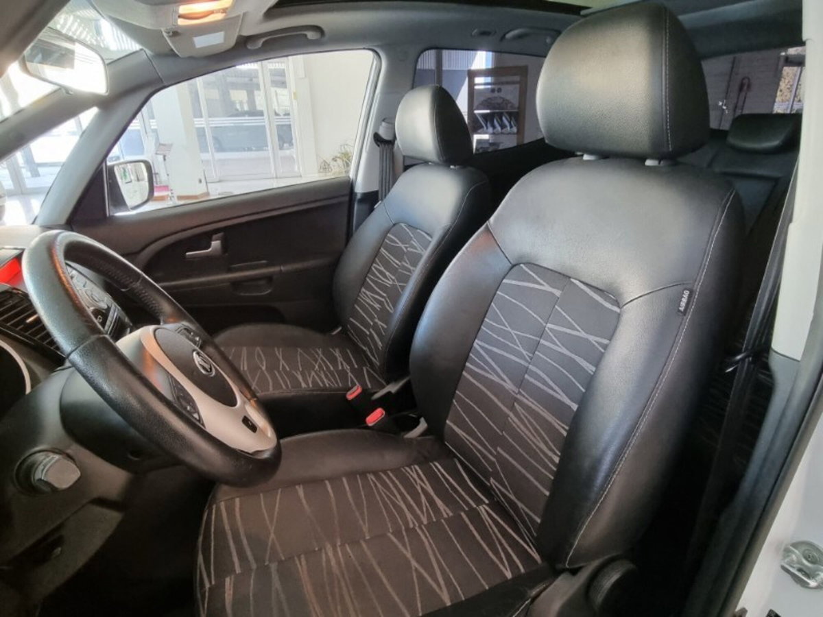 Kia Venga 1.4 CRDi 90CV Cool (10)