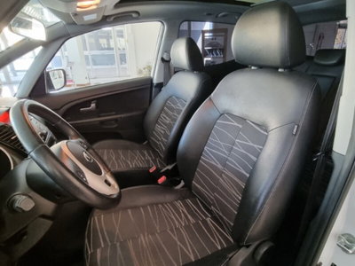 Kia Venga 1.4 CRDi 90CV Cool (10)