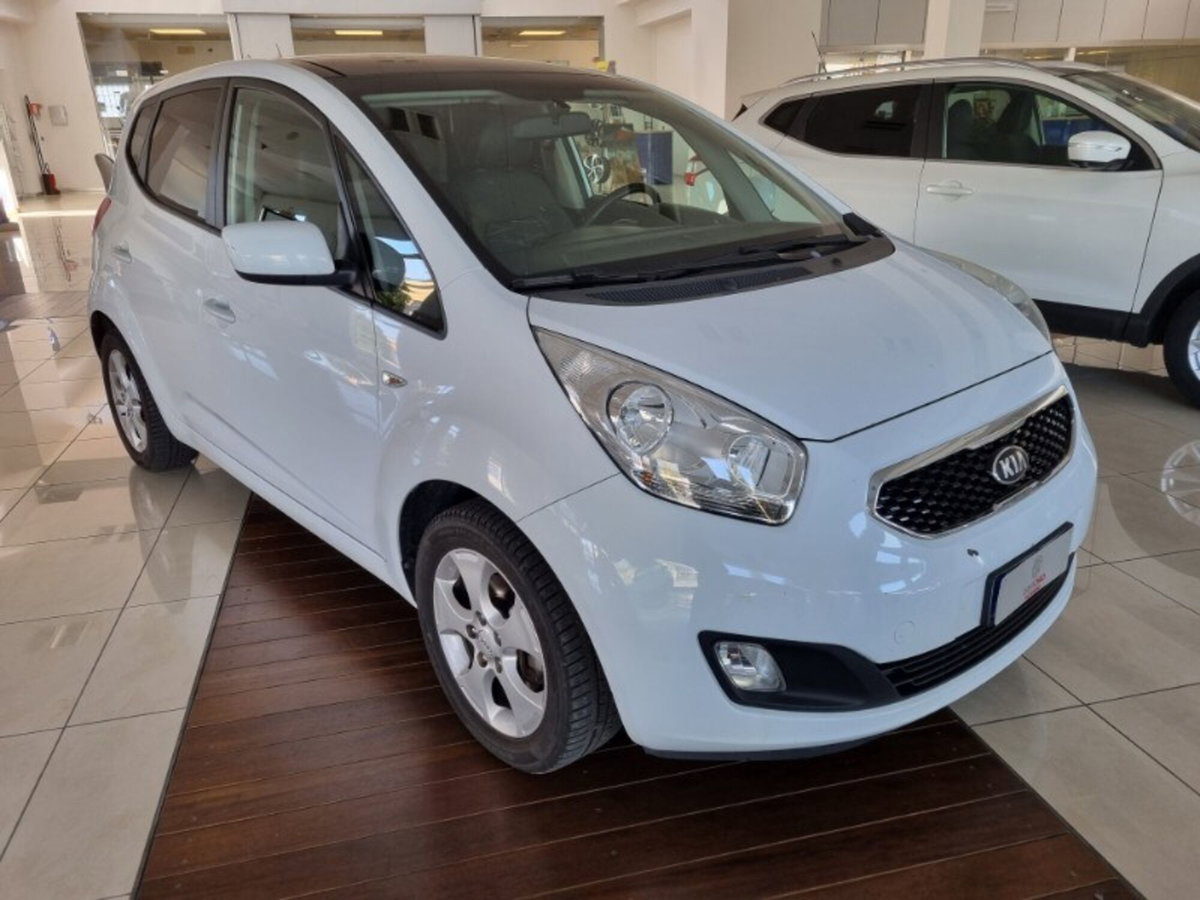Kia Venga 1.4 CRDi 90CV Cool (2)