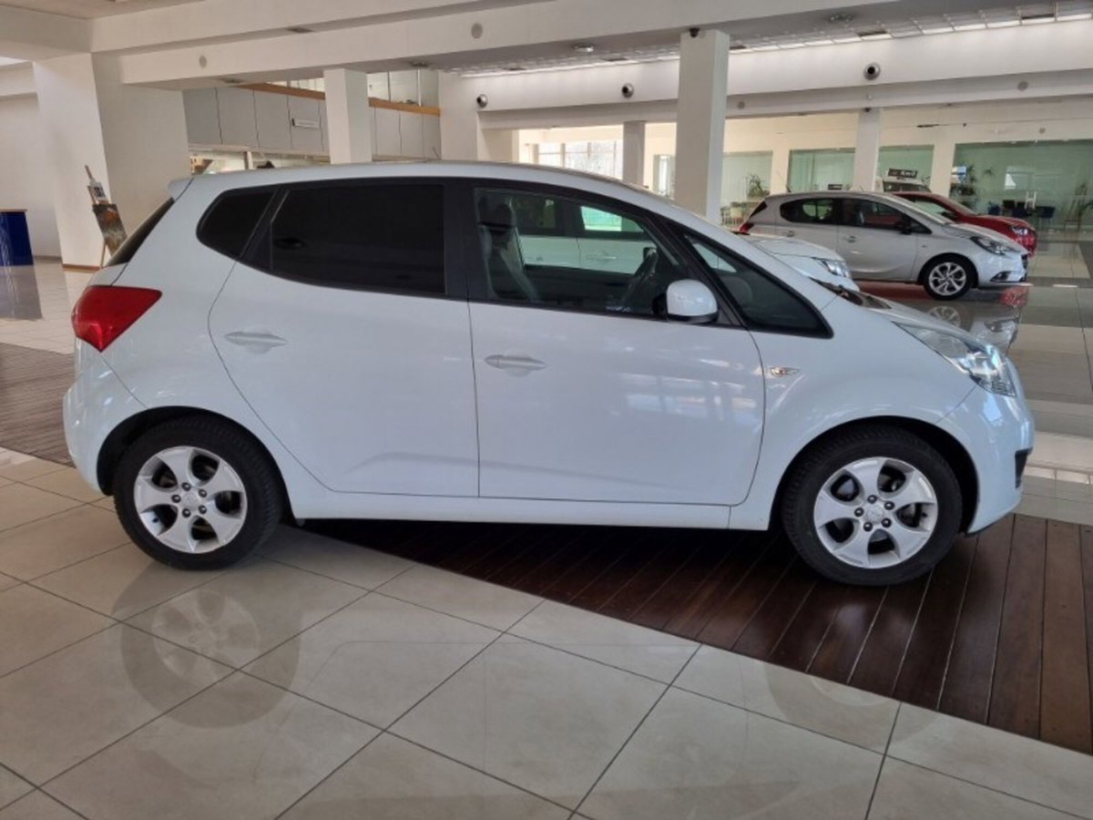 Kia Venga 1.4 CRDi 90CV Cool (3)