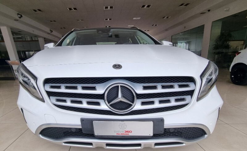 Mercedes-Benz GLA SUV 200 Sport