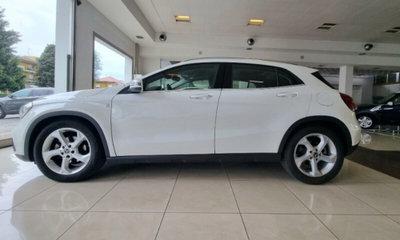 Mercedes-Benz GLA SUV 200 Sport (3)