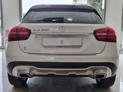 Mercedes-Benz GLA SUV 200 Sport (5)