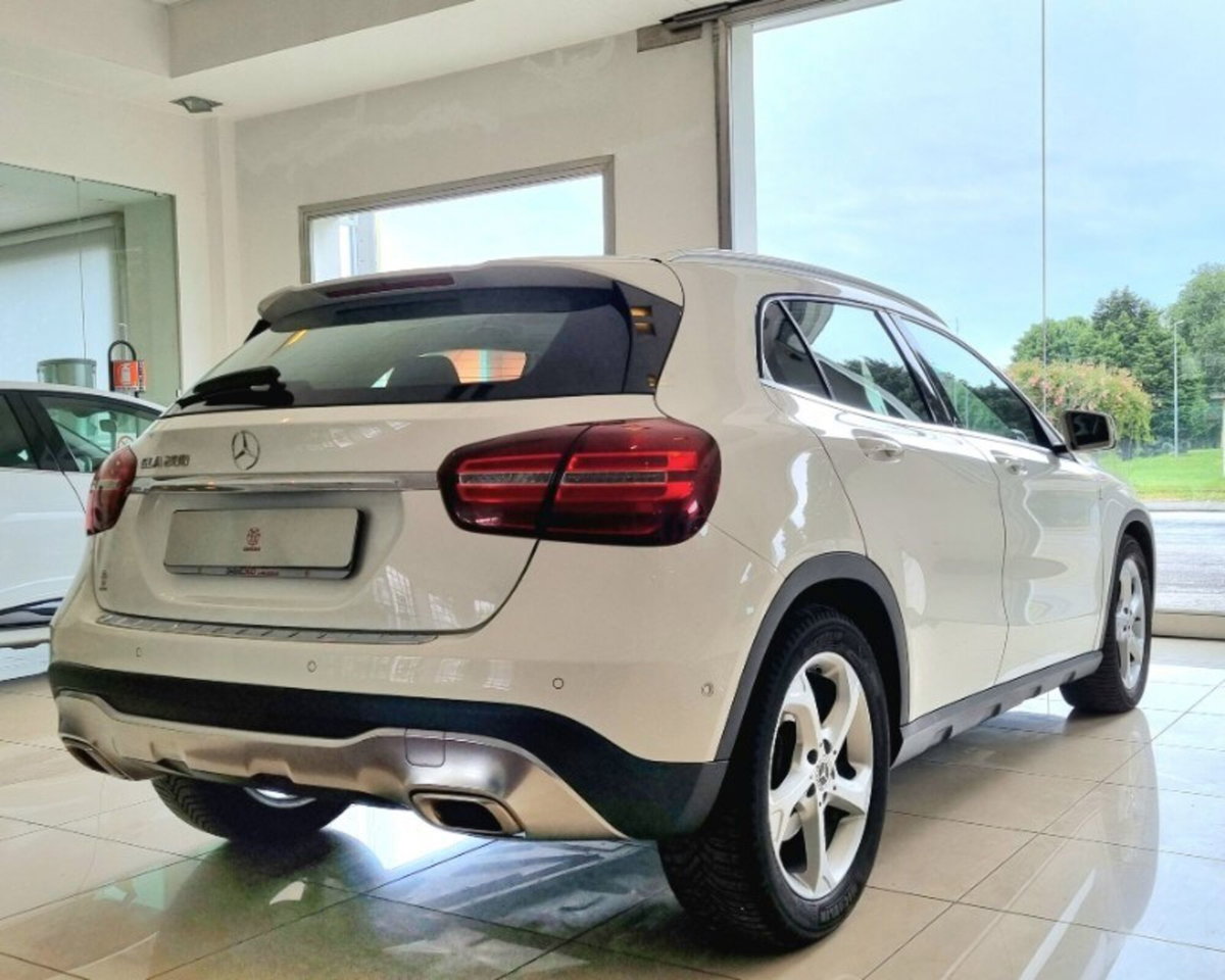 Mercedes-Benz GLA SUV 200 Sport (6)
