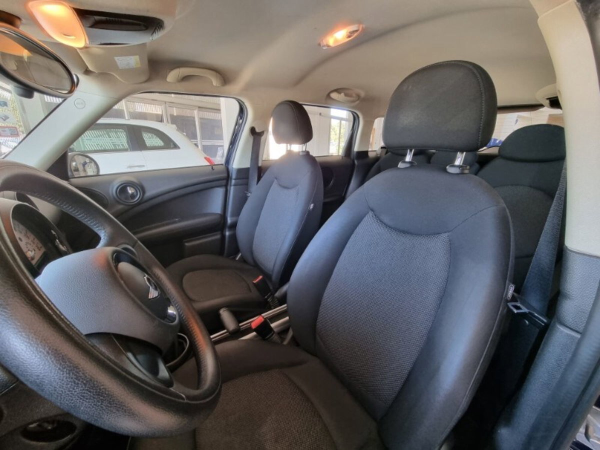 MINI Mini Countryman 1.6 Cooper D Countryman (10)