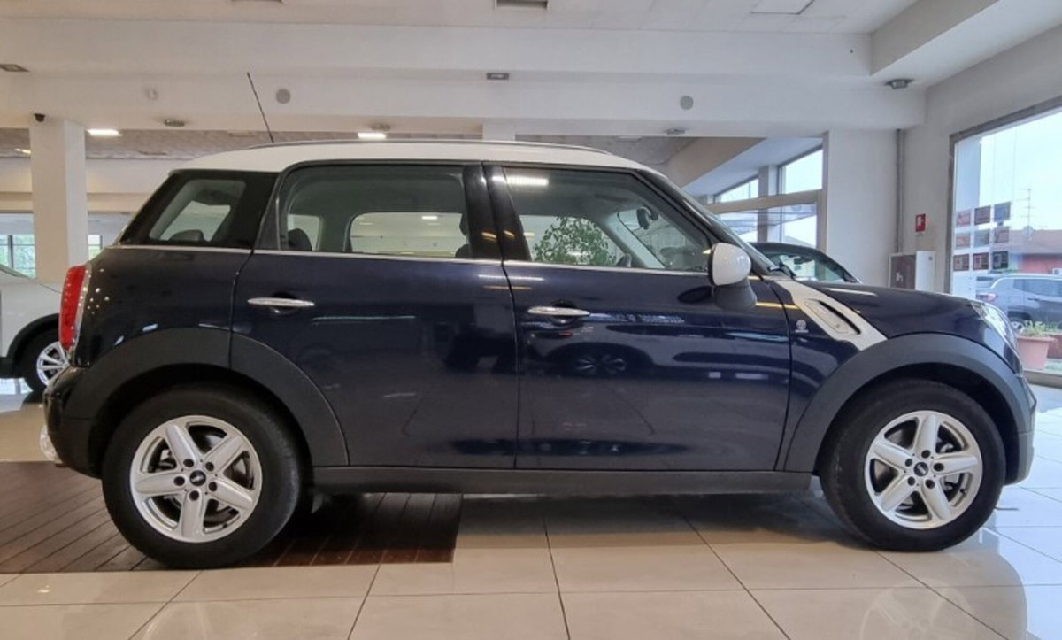 MINI Mini Countryman 1.6 Cooper D Countryman (7)