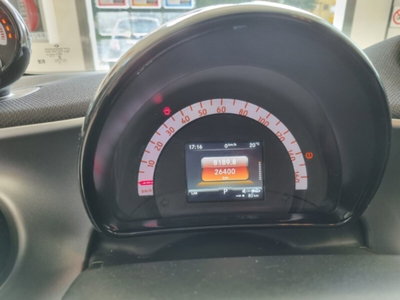smart Fortwo EQ Ushuaïa black (14)
