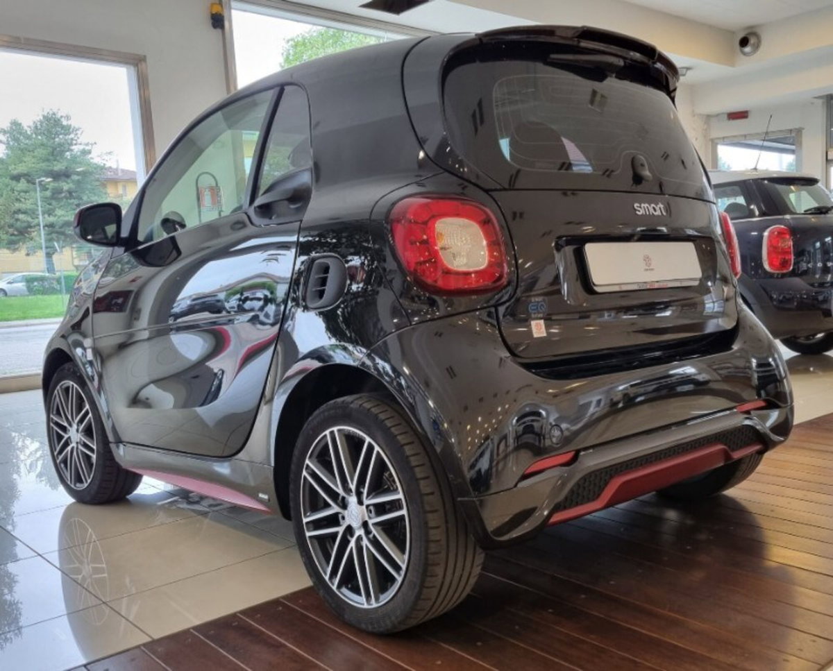 smart Fortwo EQ Ushuaïa black (4)