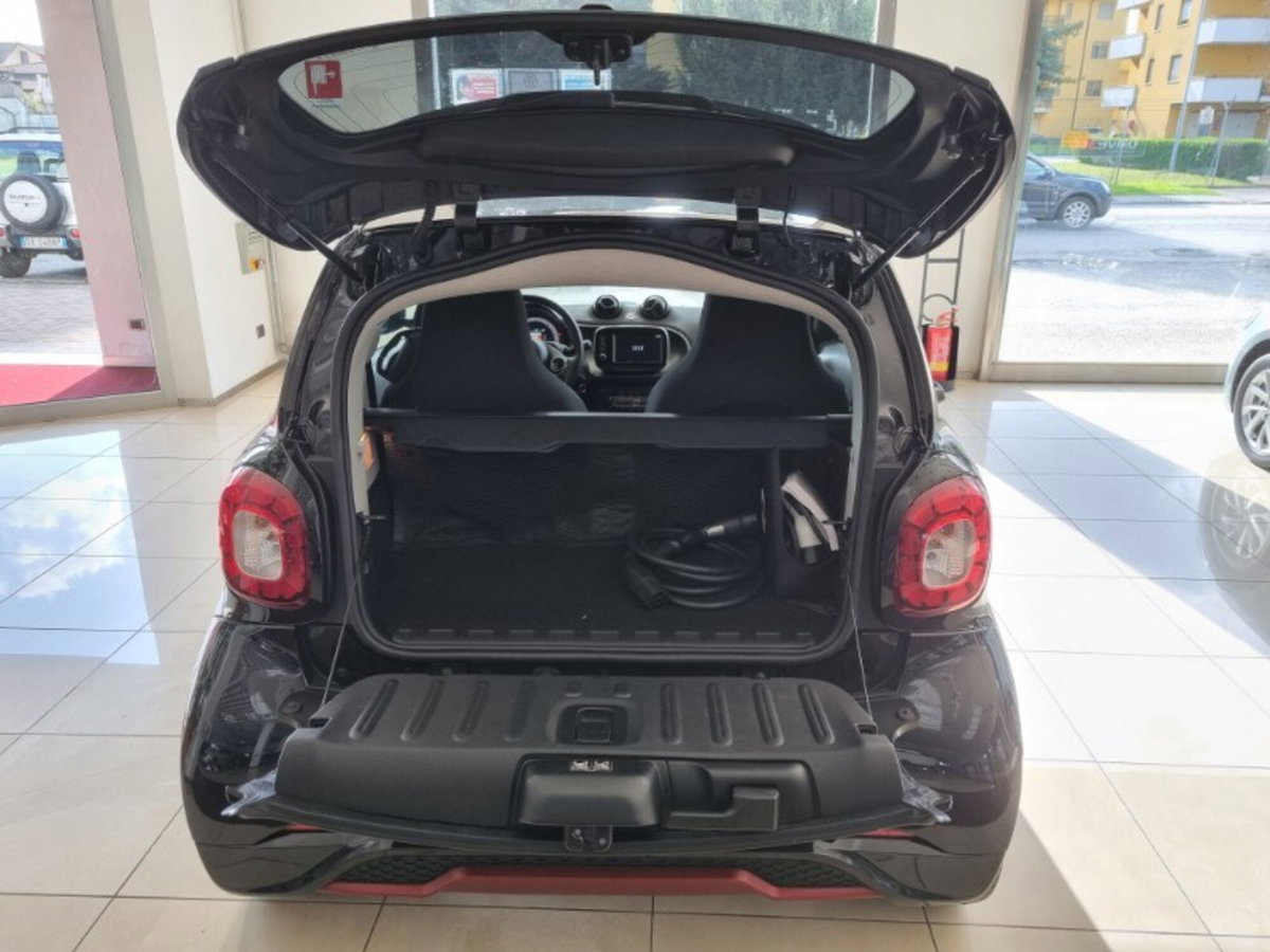 smart Fortwo EQ Ushuaïa black (7)