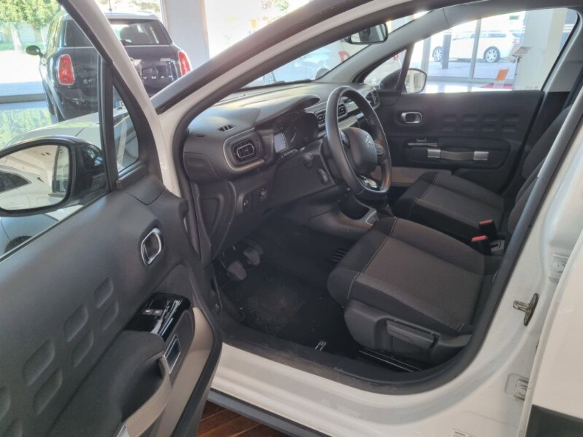Citroen C3 BlueHDi 100 S&S Shine Pack (10)